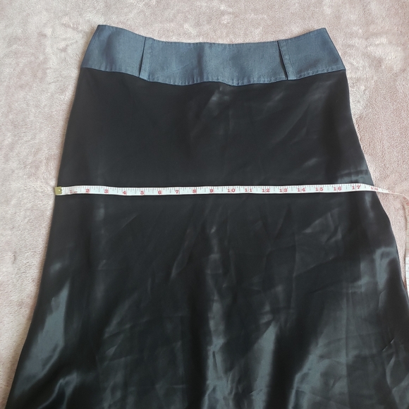 BCBG Max Azria Jean $Satin Skirt - Picture 4 of 5